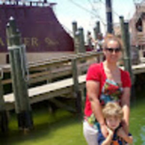 Meet your Posher, Ikram